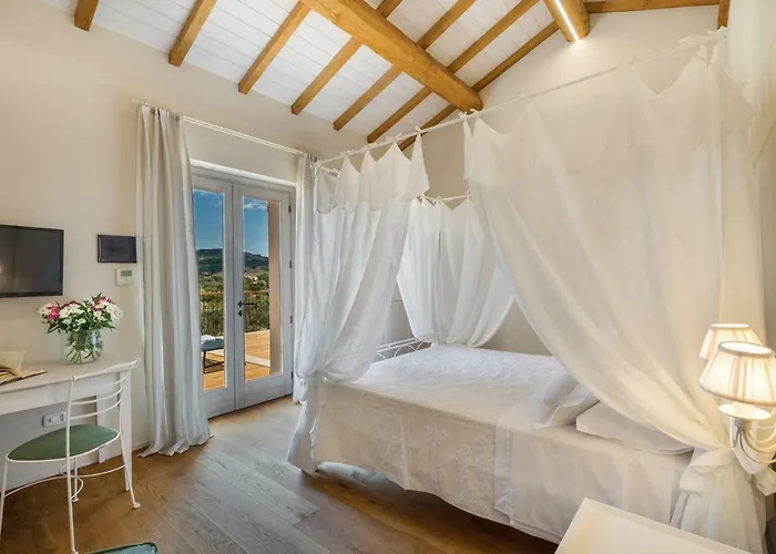 ファームステイ Tenuta Petra Bianca *