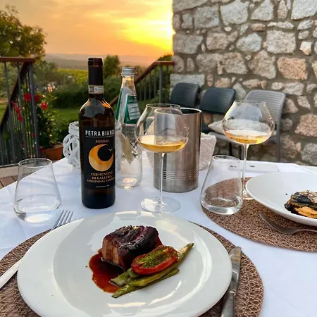 Farm stay Tenuta Petra Bianca *