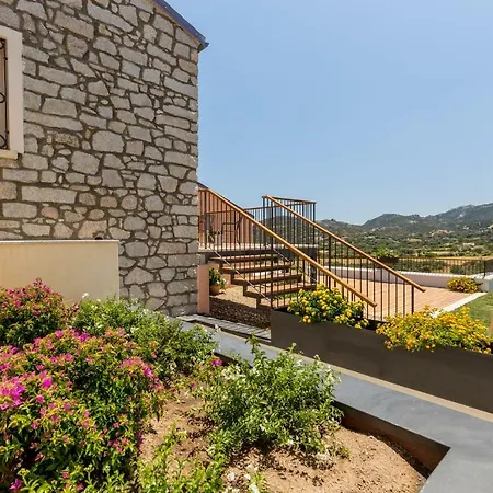 Farm stay Tenuta Petra Bianca Palau