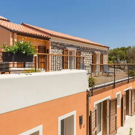 Farm stay Tenuta Petra Bianca *
