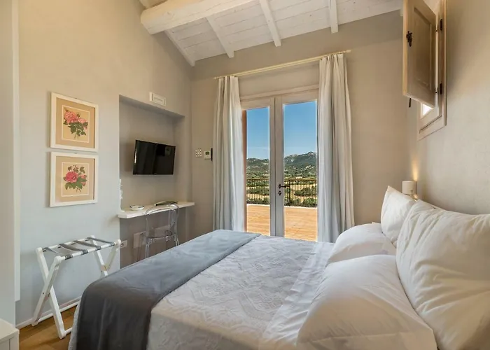 Tenuta Petra Bianca